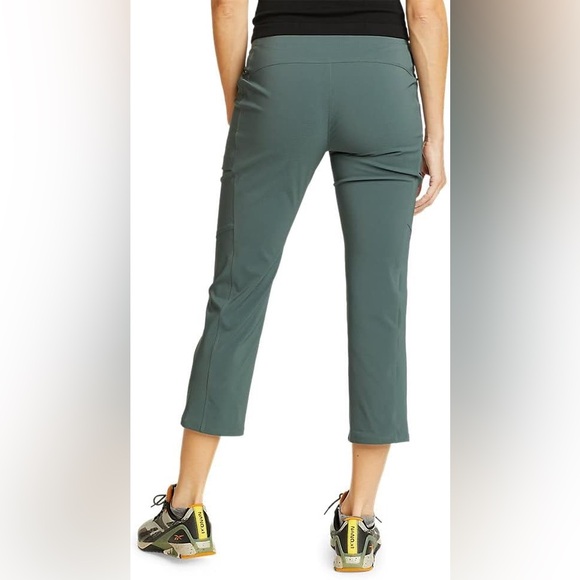 Women's Eddie Bauer Incline Collection Utility Capri in Dragonfly Size 4 NWT - Picture 3 of 11